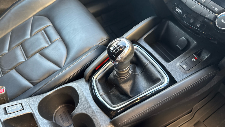 Nissan Qashqai 1.3 DiG-T Tekna+ 5dr Petrol Hatchback